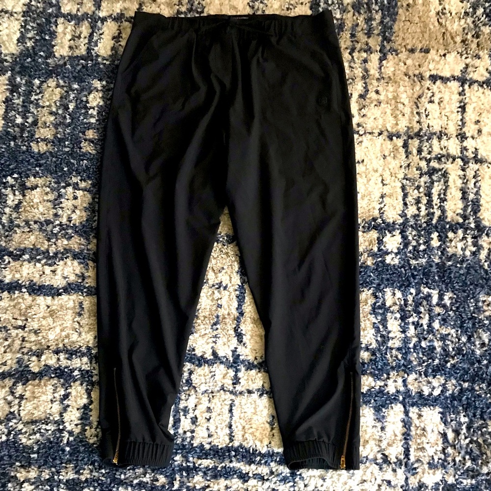 Albion Fit Jetsetter Jogger pants- black! Size large